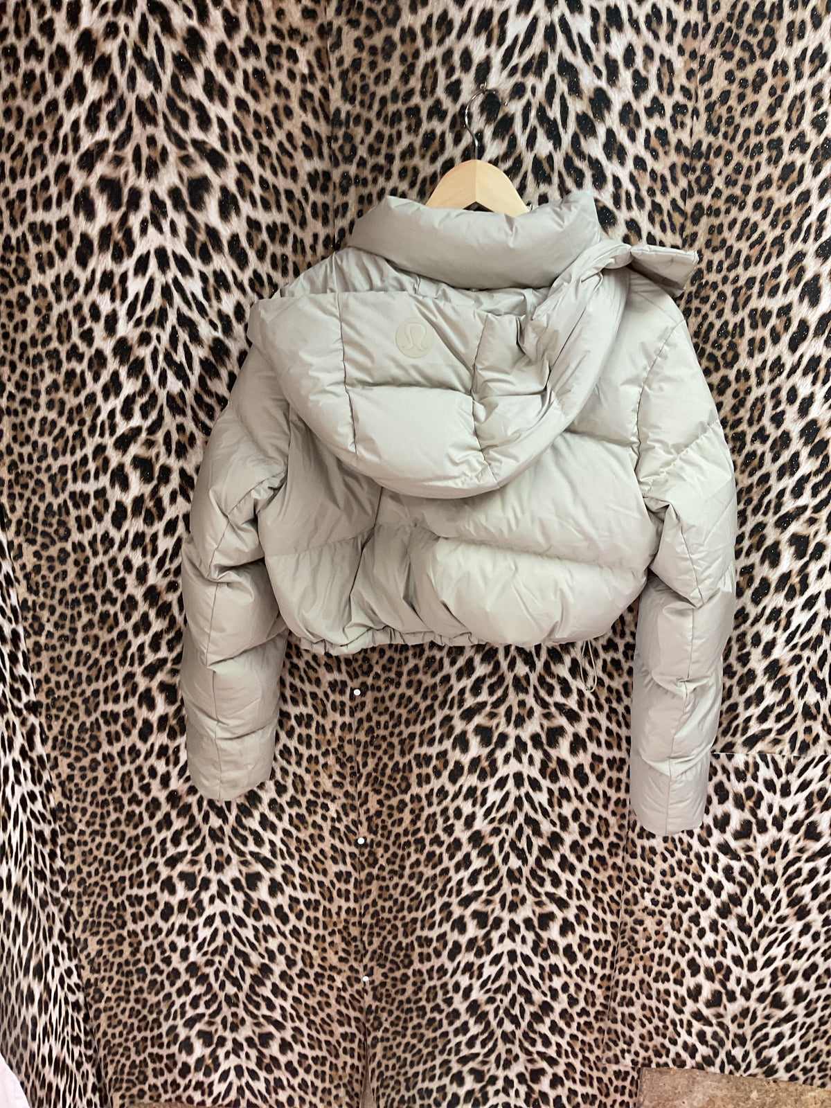 Lululemon Wunder Puff Super Cropped 10