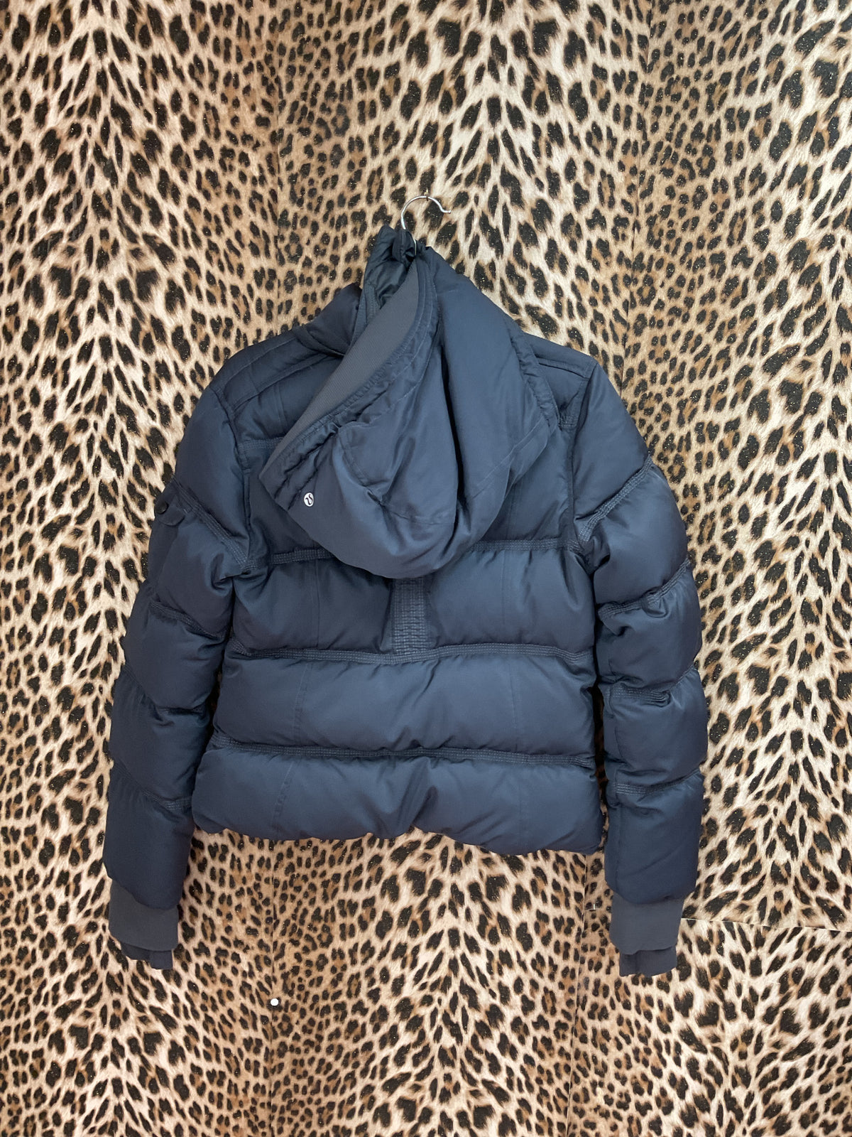Lululemon puffer jacket 8