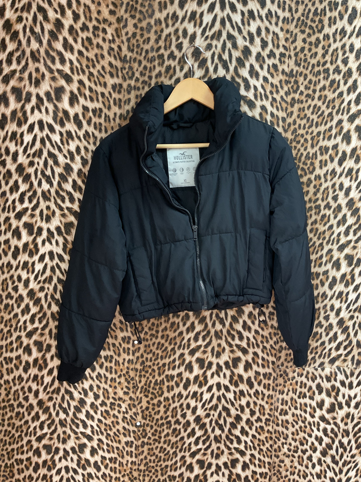 Hollister Mini Puffer Jacket XS