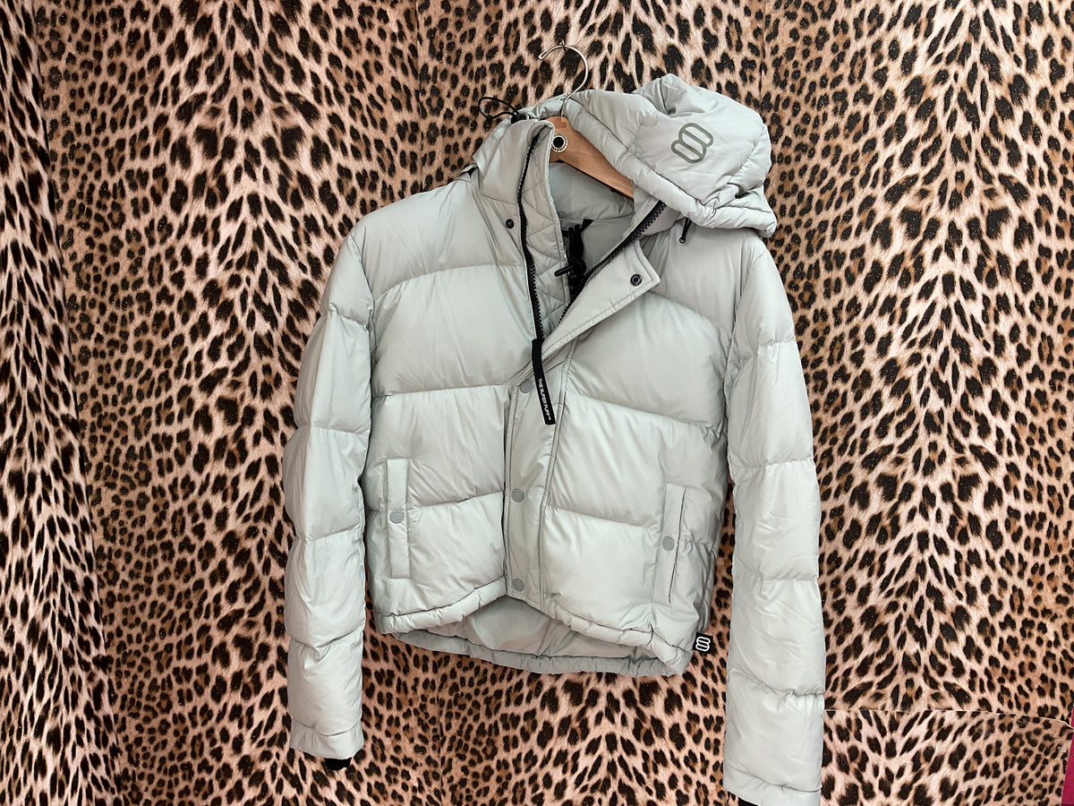 Aritzia Super Shorty Puffer