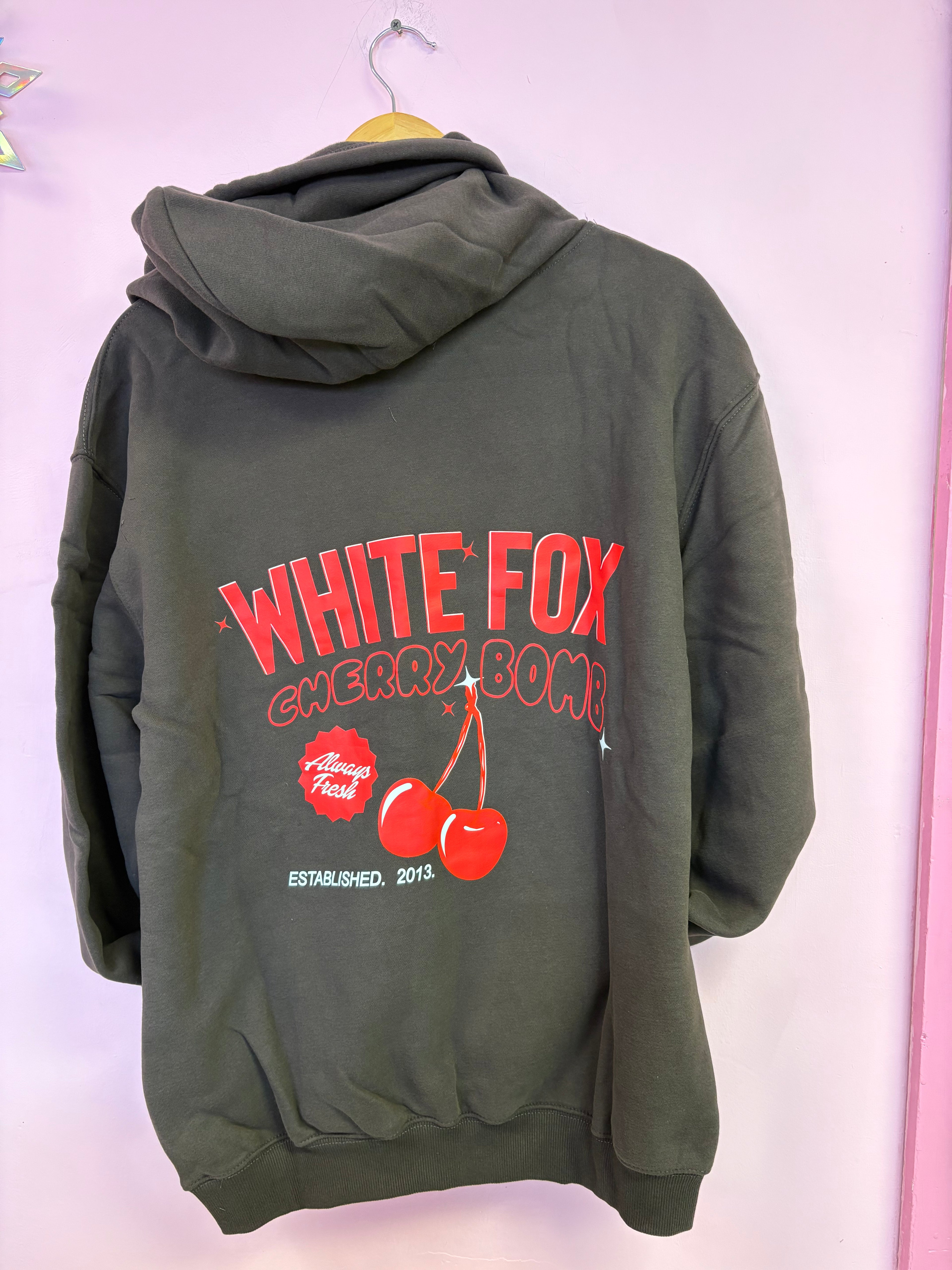 Whitefox hoodie M/L