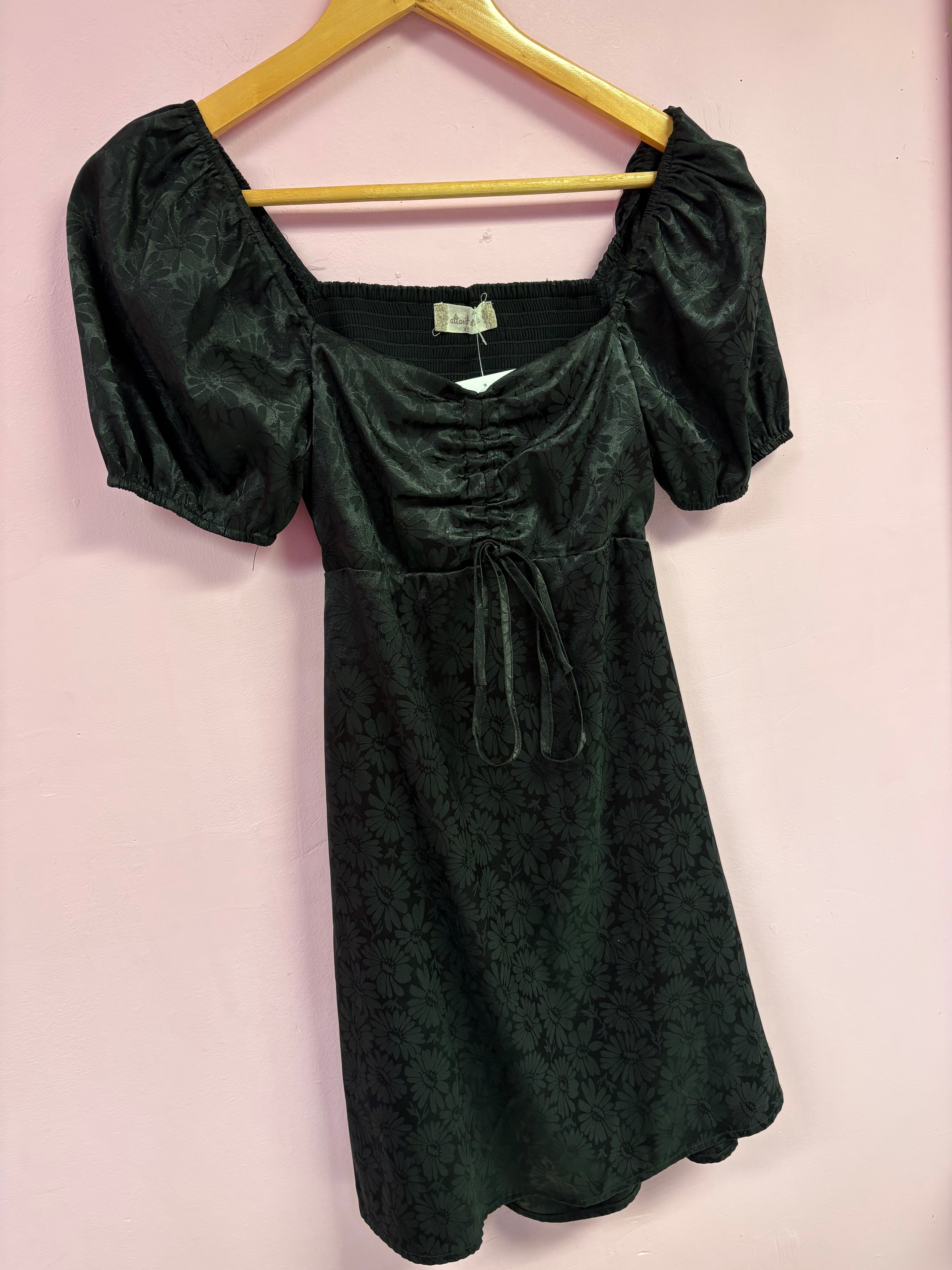 altered state green dress Altered State dress xs – Cool Girl