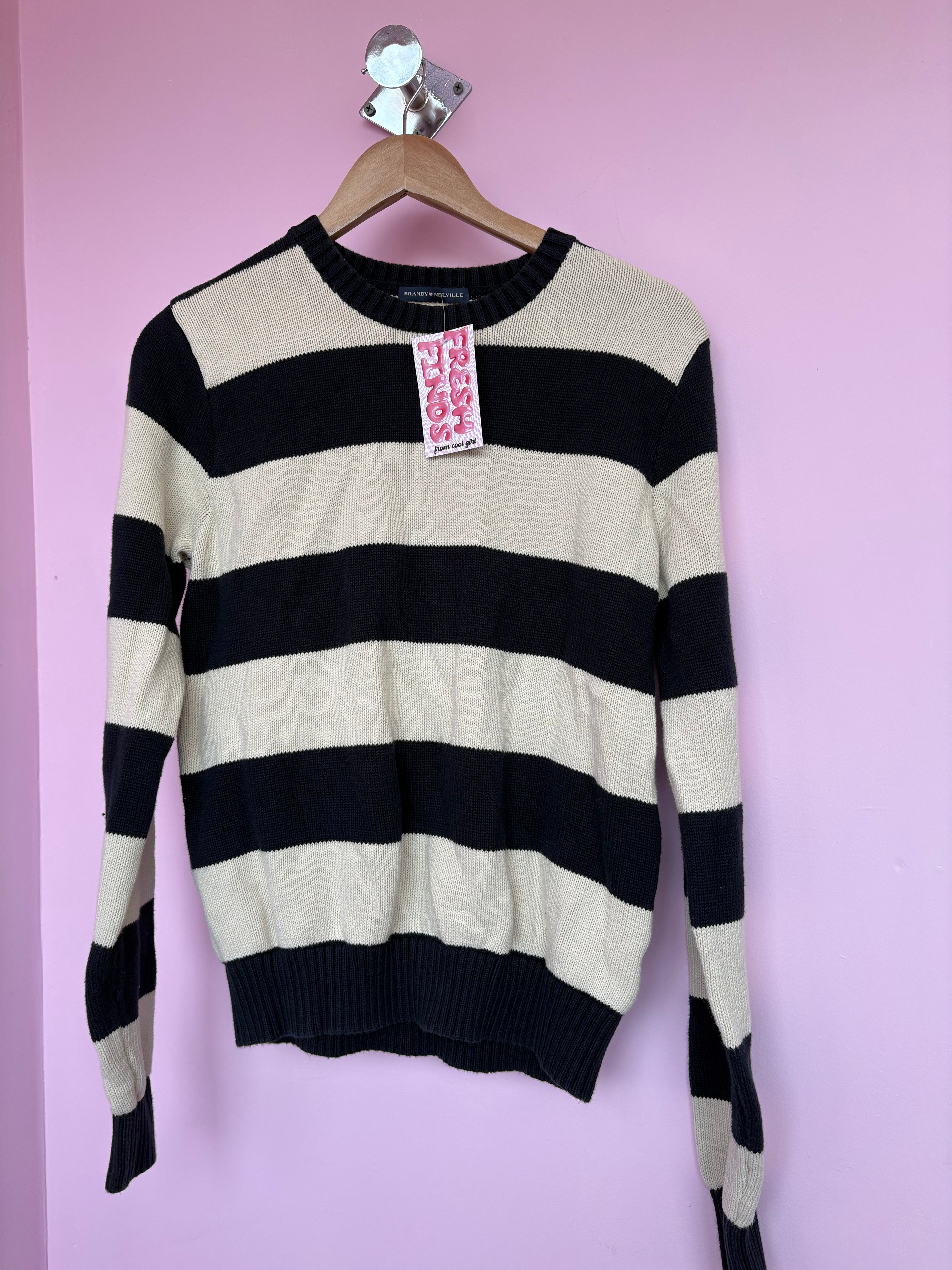 Brandy Melville sweater