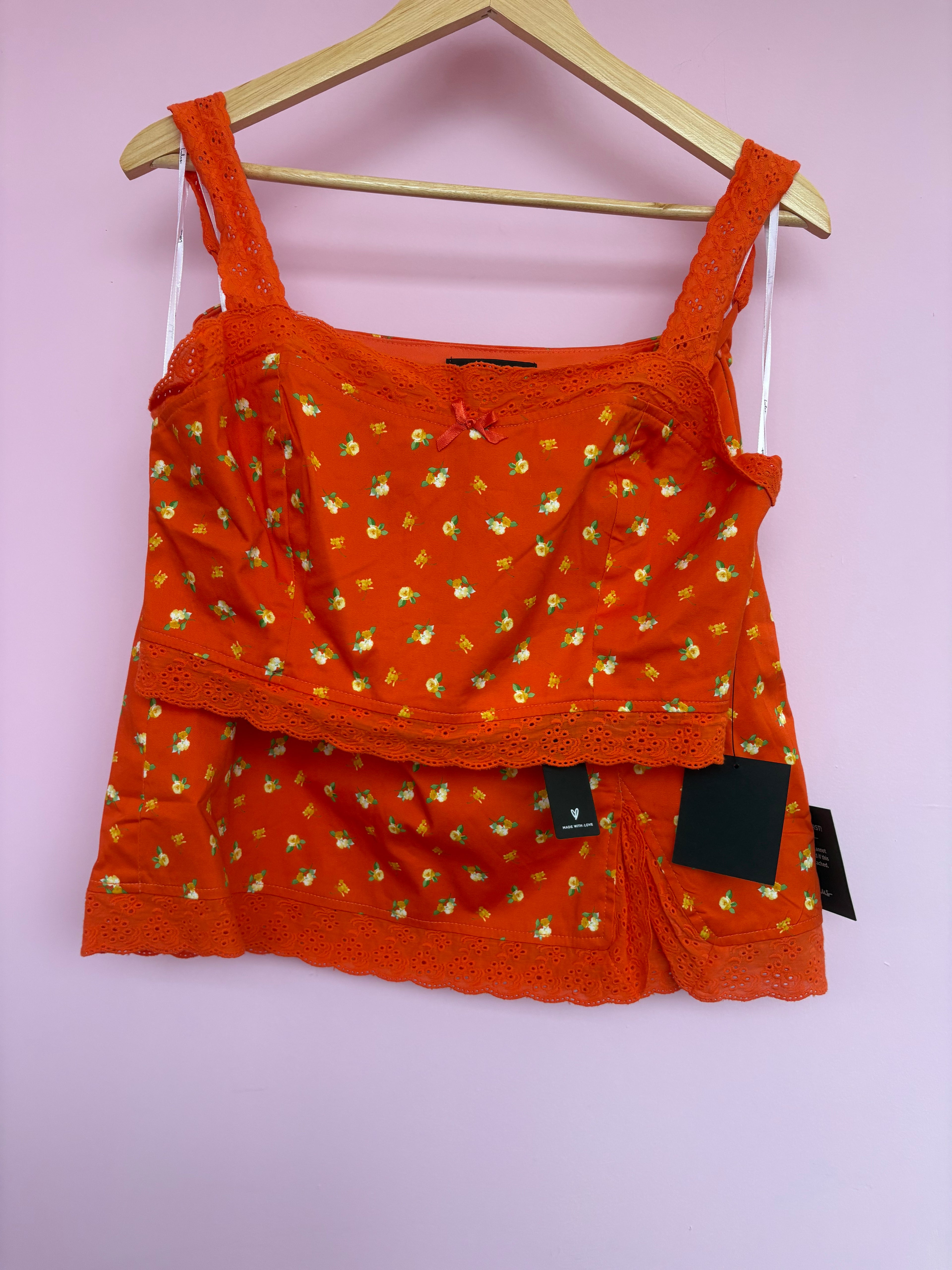 lulus set M