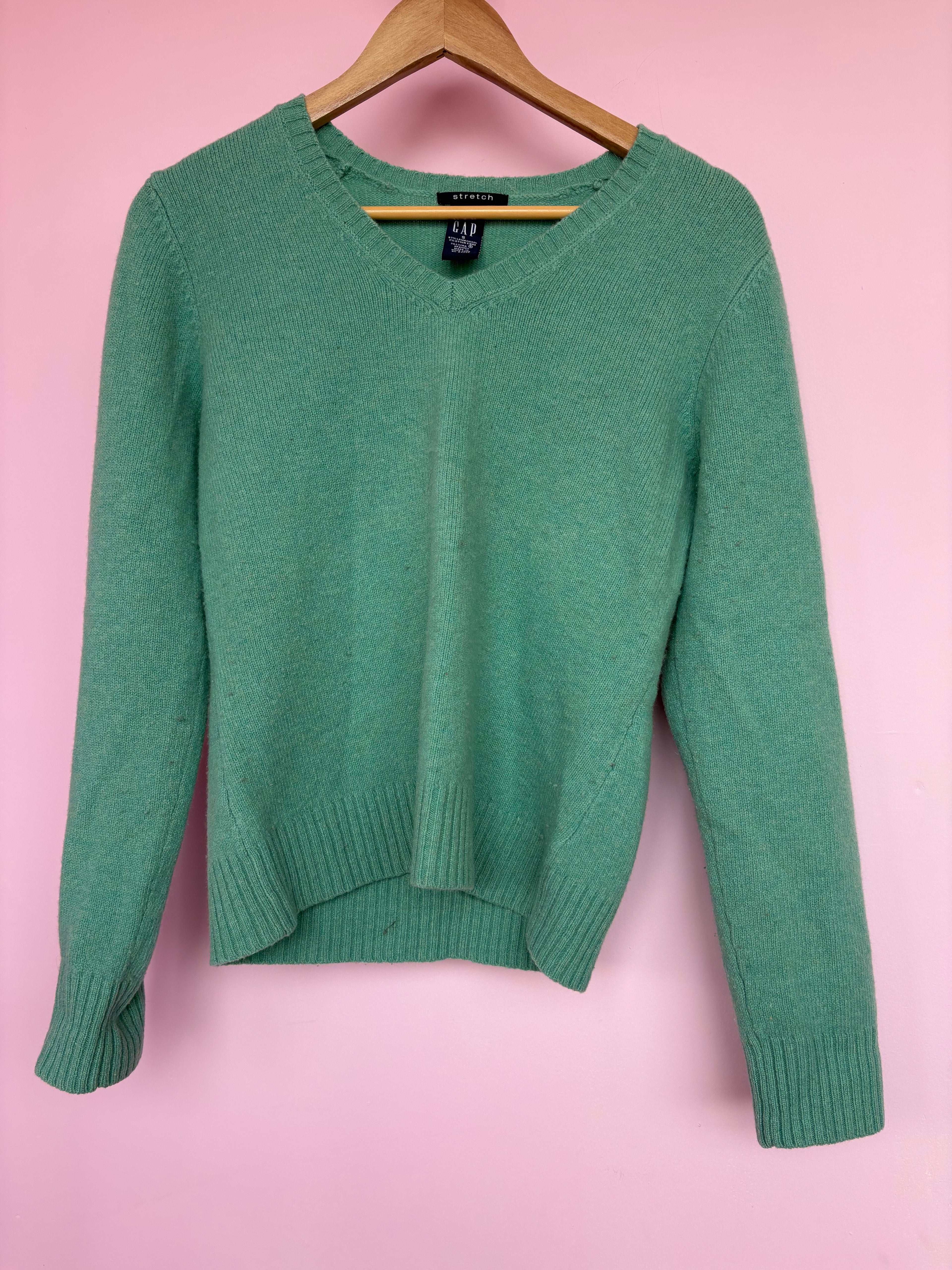 GAP sweater s
