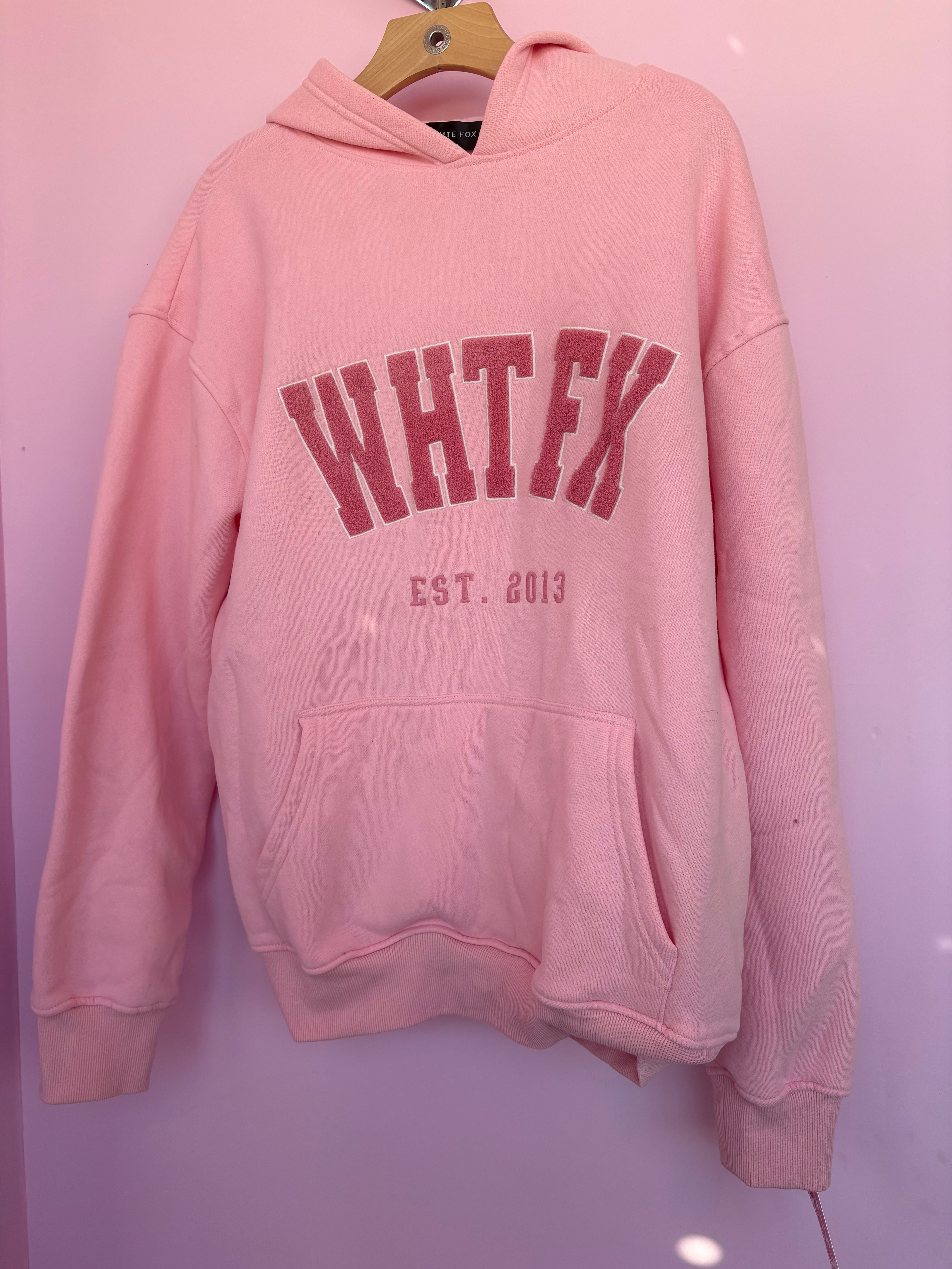 White Fox hoodie m/l