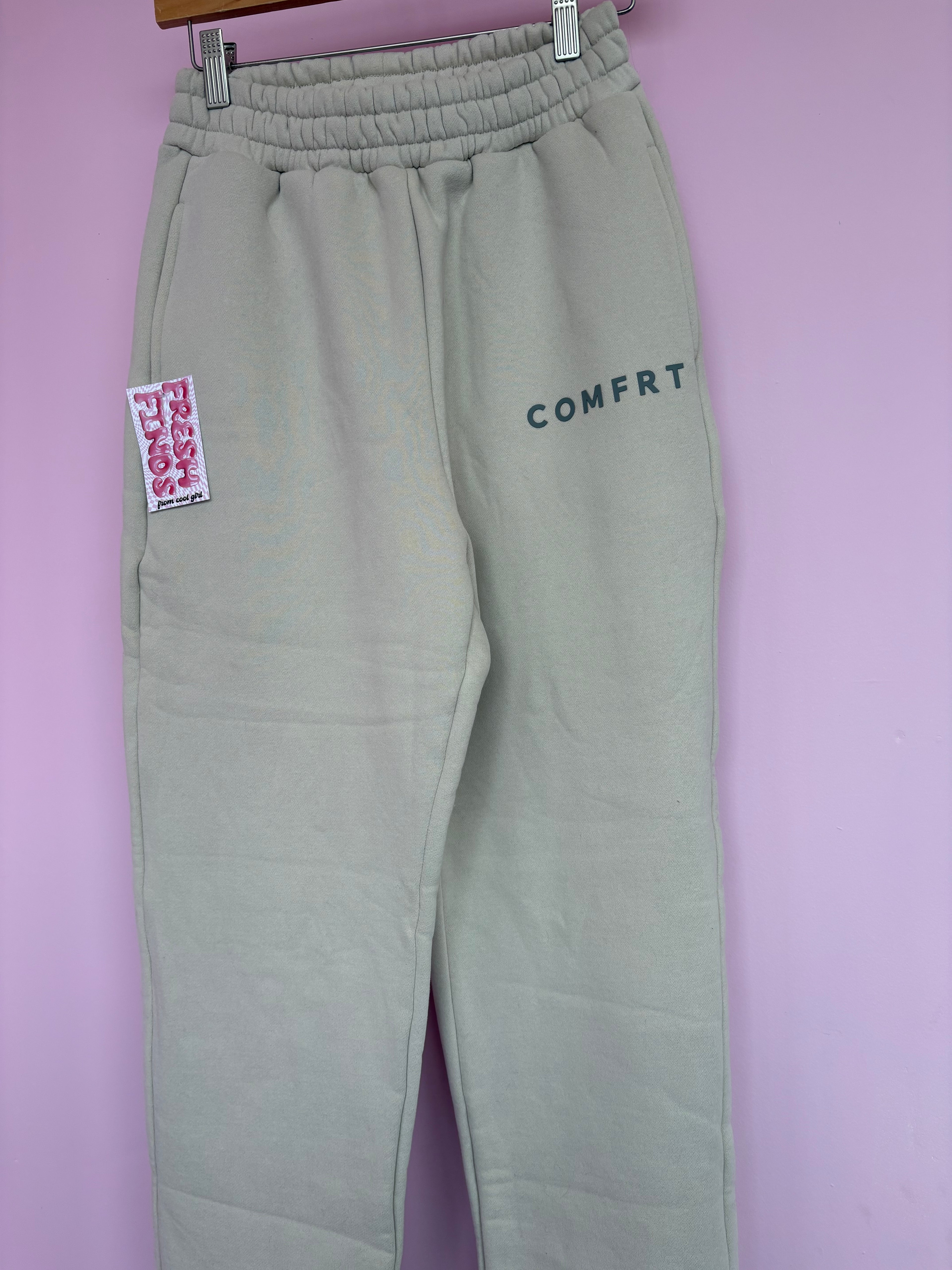 Comfrt sweatpants xs