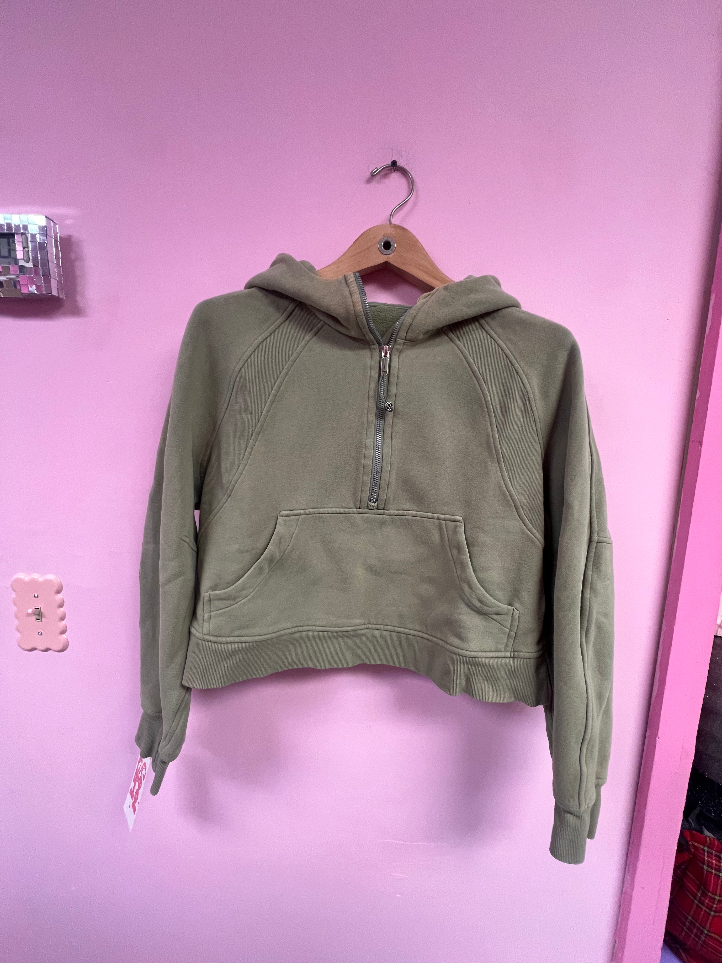 Lululemon Scuba (M/L)