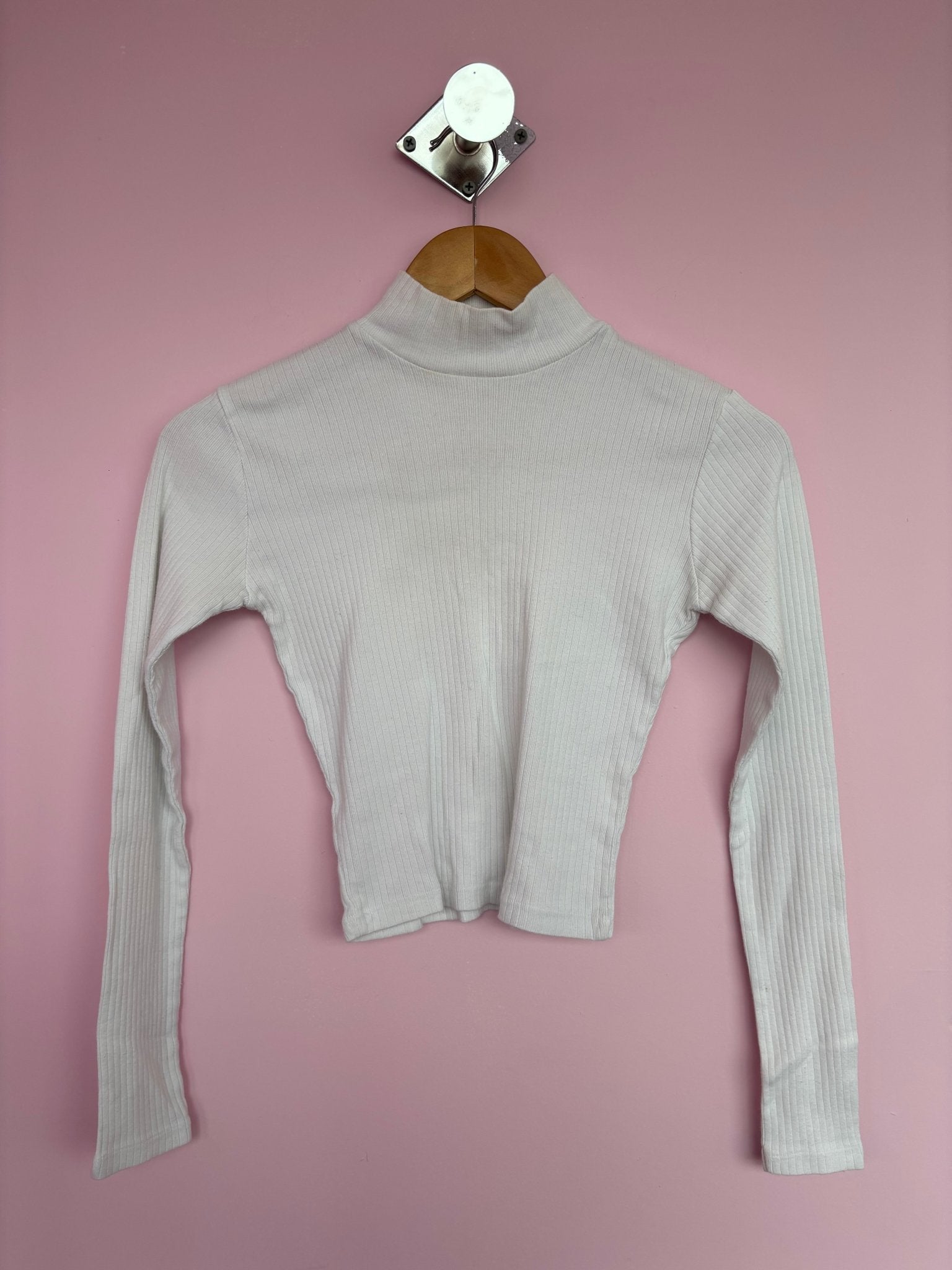 Brandy Melville top - Cool Girl