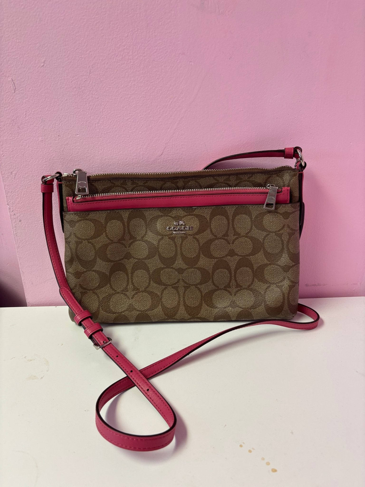 Coach crossbody - Cool Girl