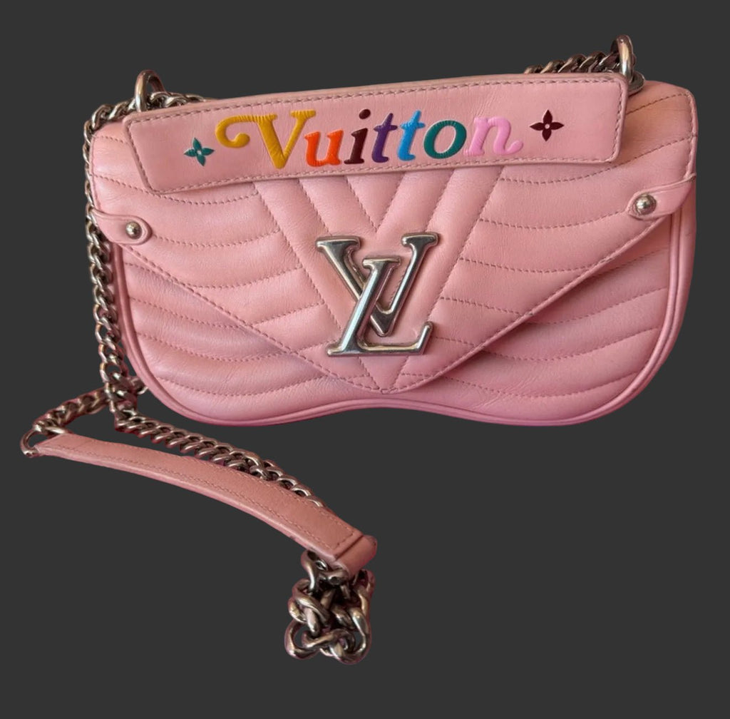 Louis Vuitton New Wave PM - Cool Girl
