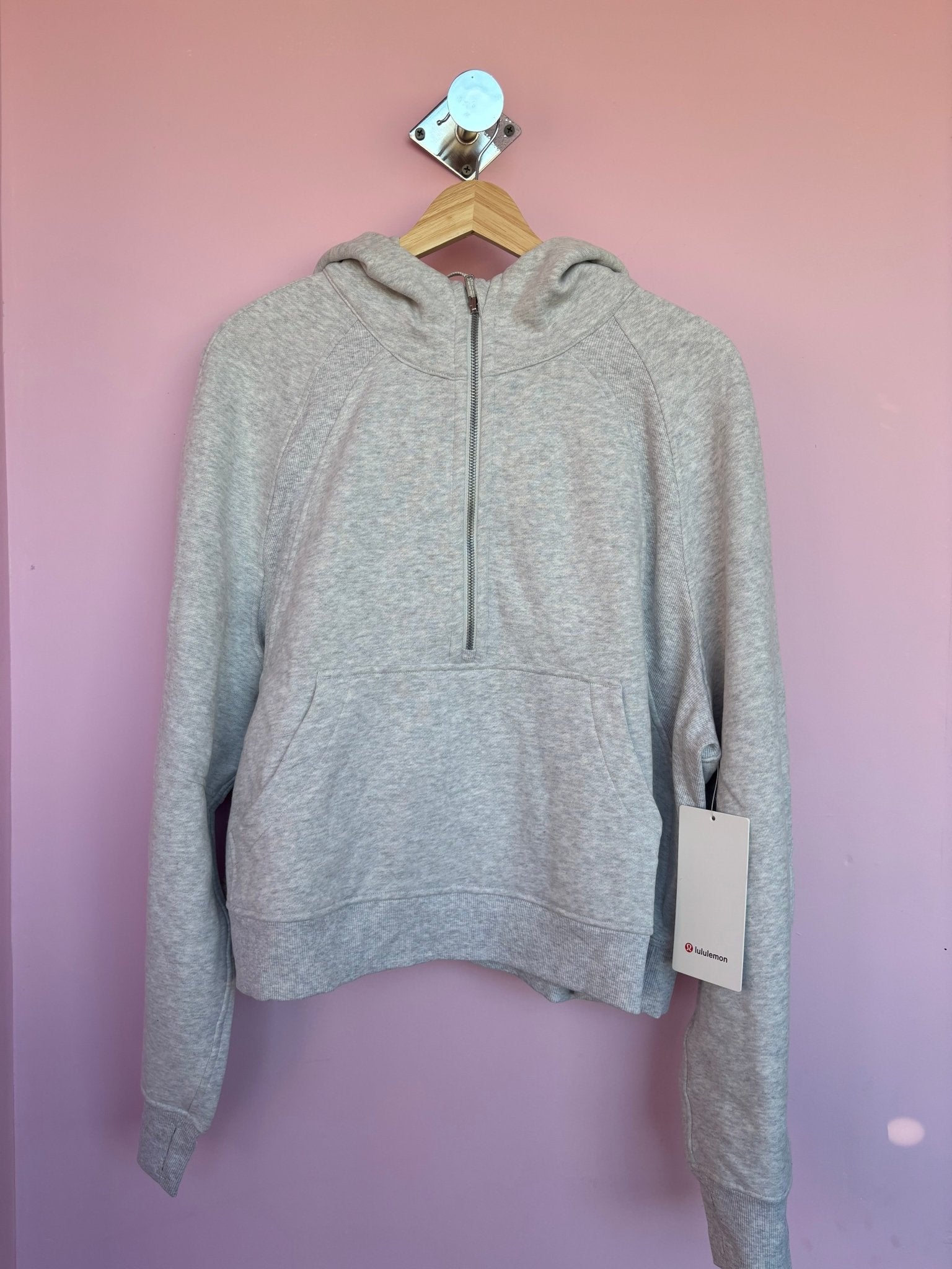 NWT. Lululemon scuba xl/xxl - Cool Girl