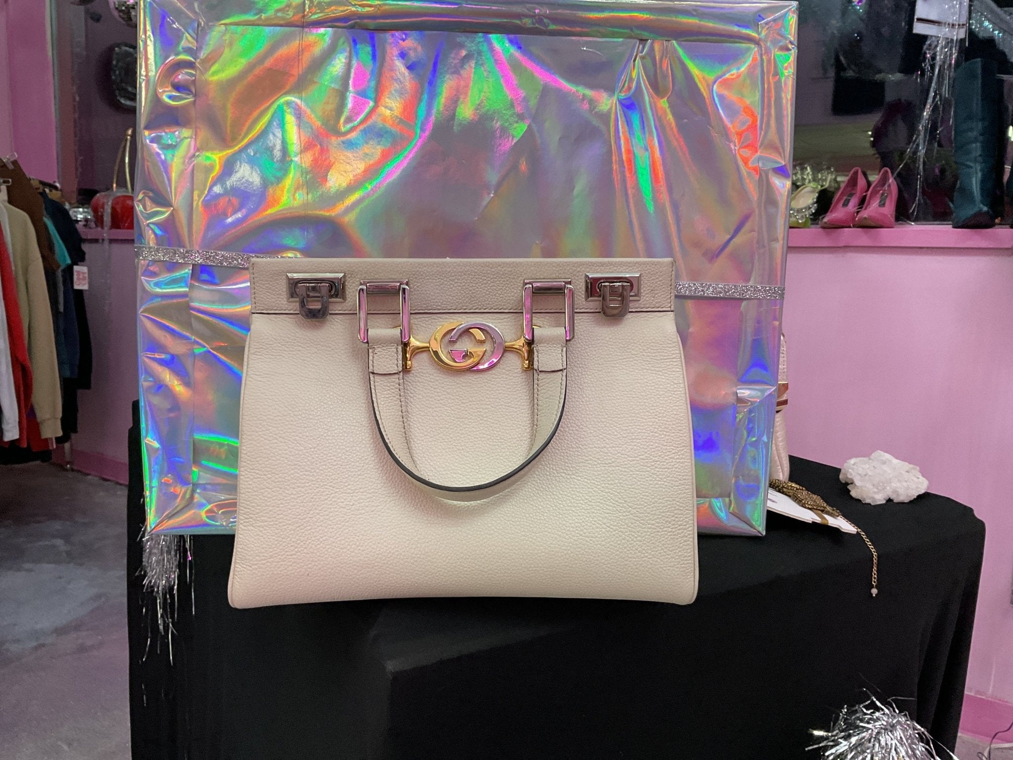 White Gucci Zumi Top Handle - Cool Girl