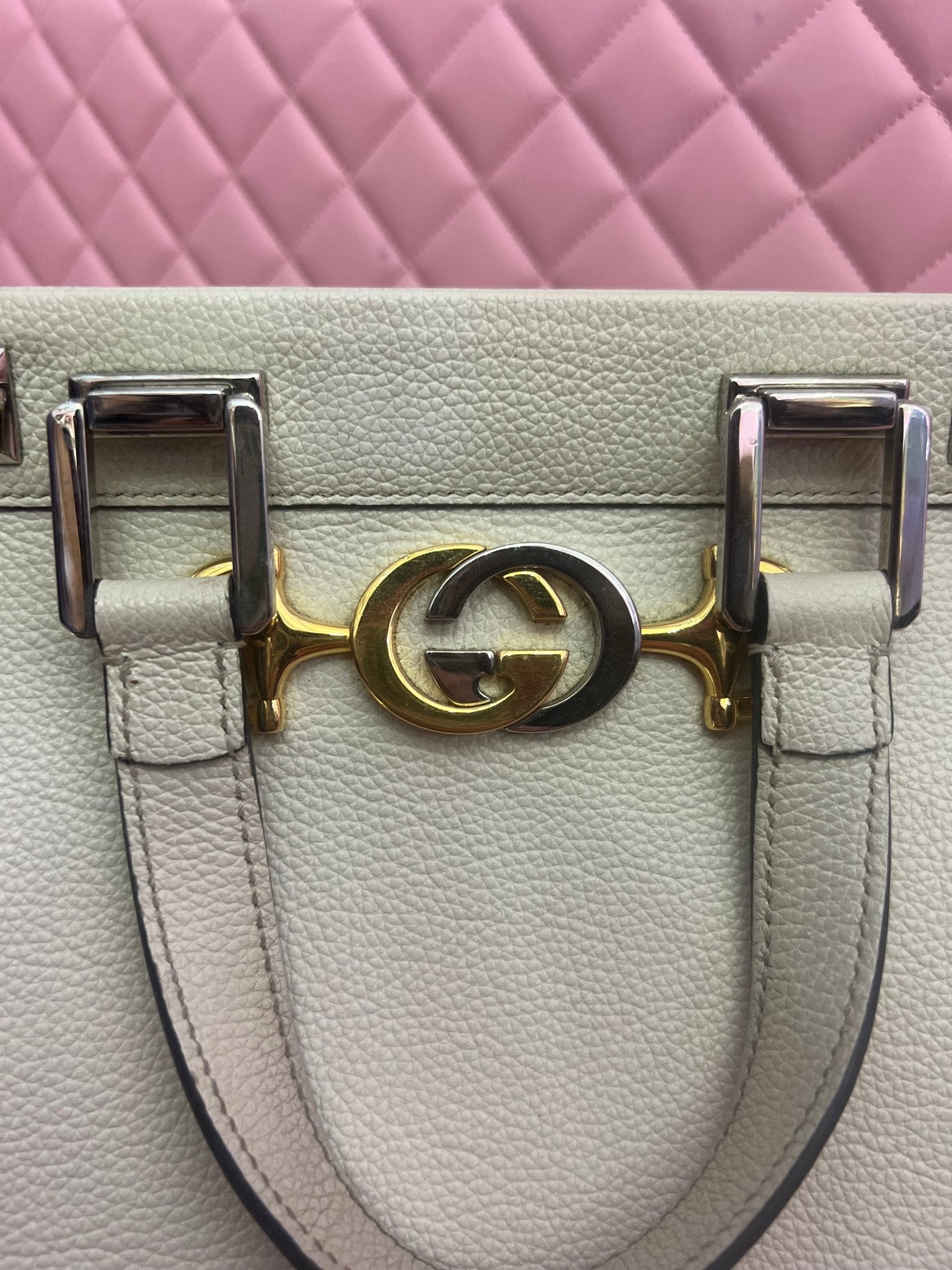 White Gucci Zumi Top Handle - Cool Girl