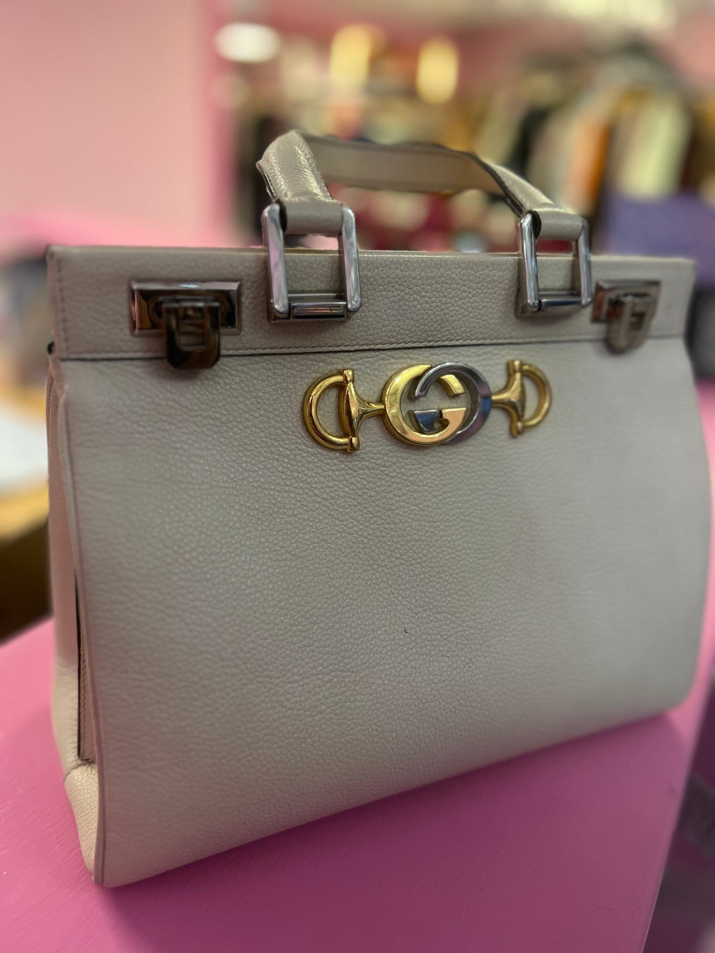 White Gucci Zumi Top Handle - Cool Girl